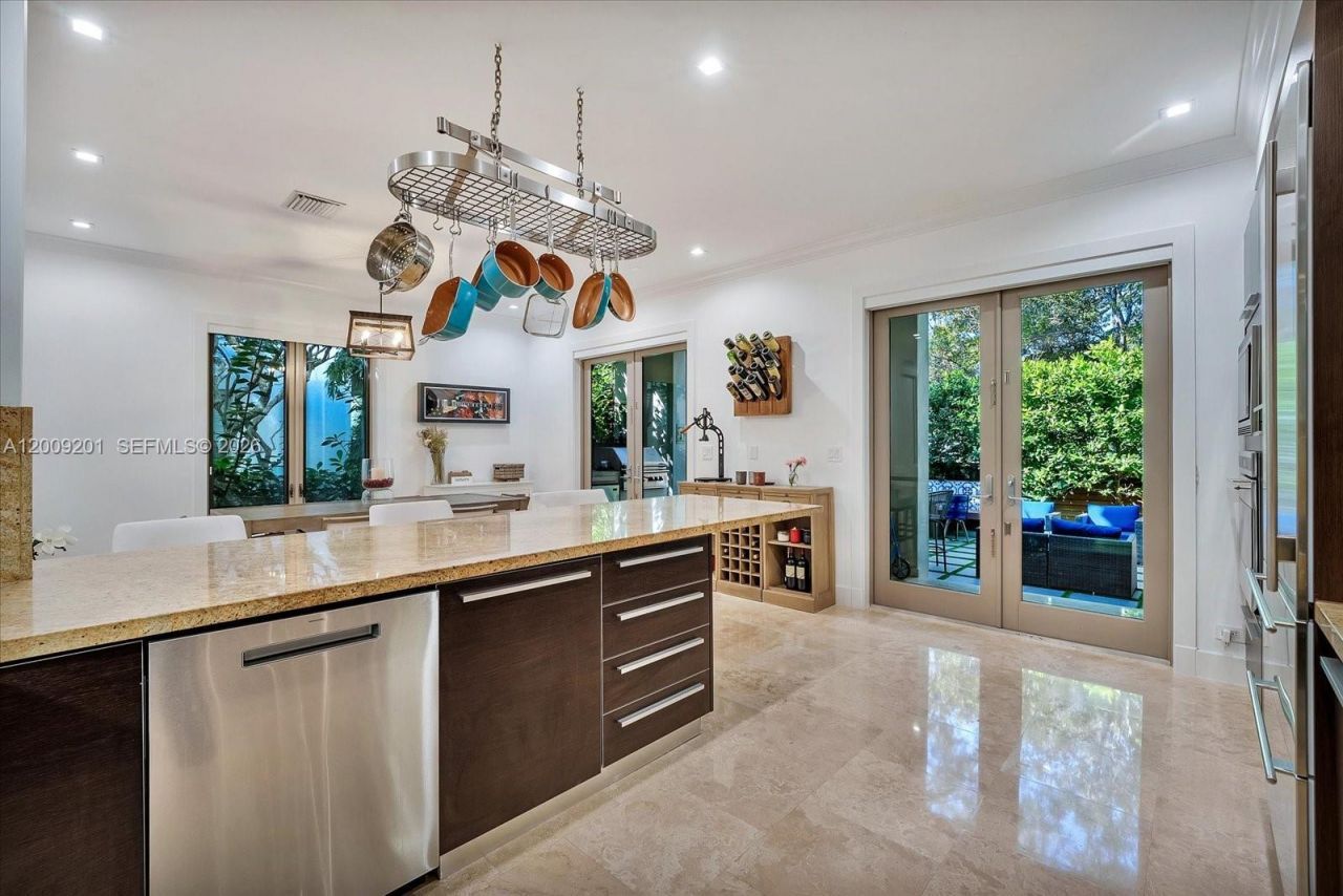 7440 SW 56th Ct , Miami, FL 33143 Photo