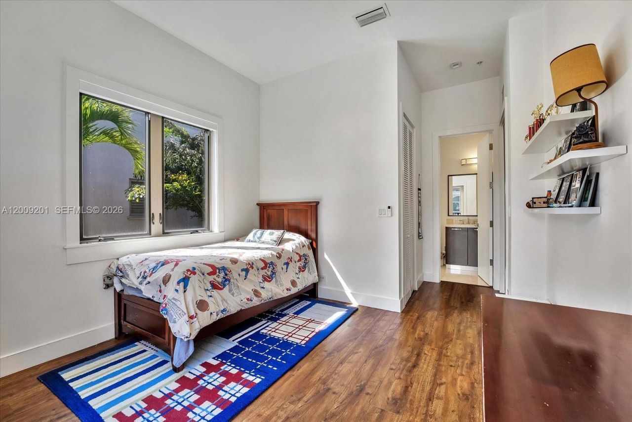 7440 SW 56th Ct , Miami, FL 33143 Photo