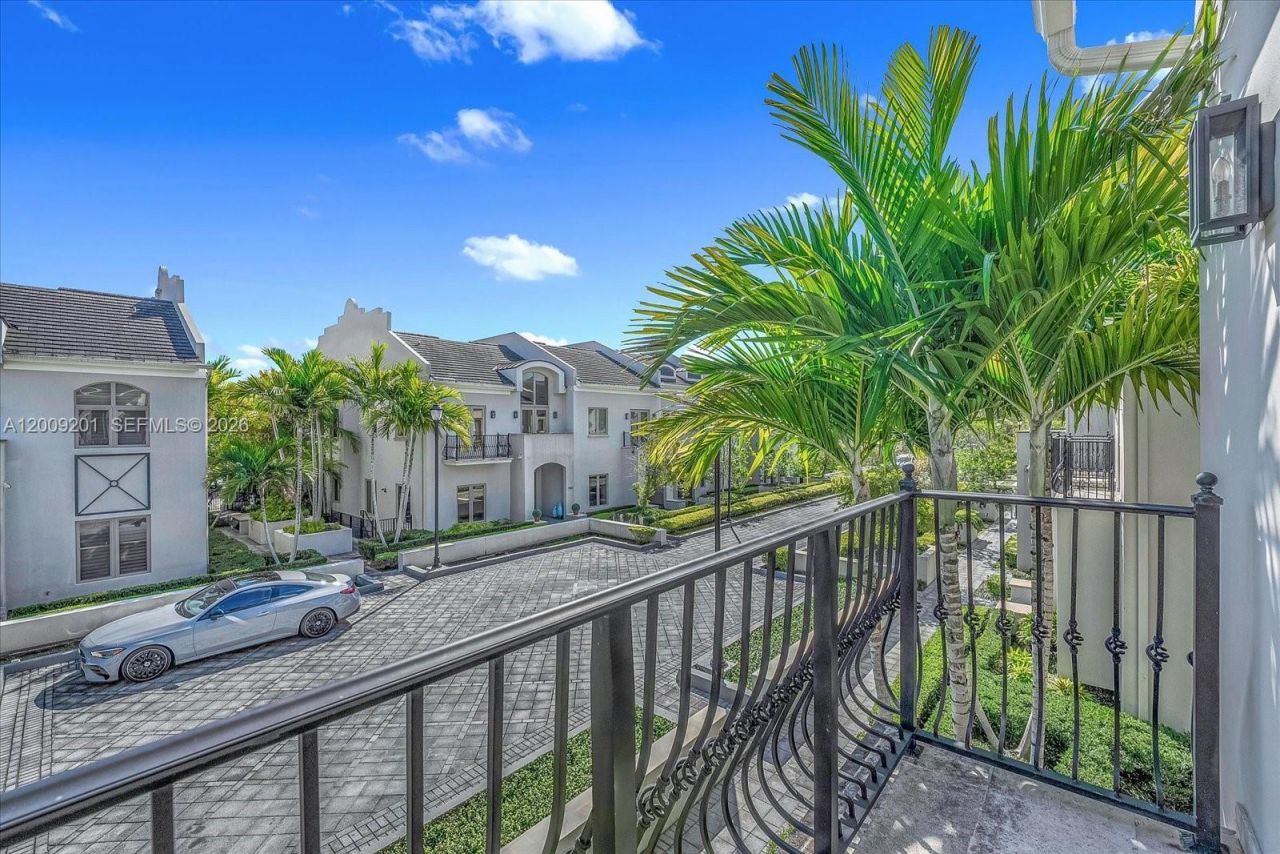 7440 SW 56th Ct , Miami, FL 33143 Photo