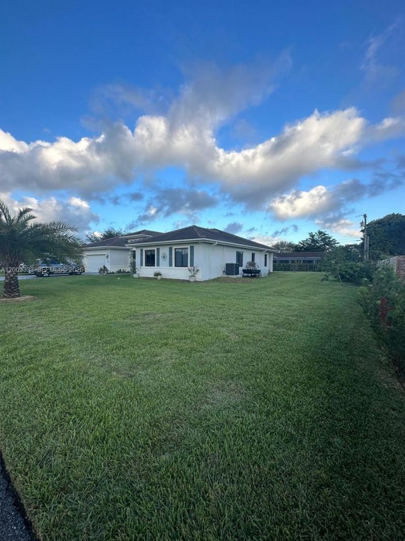 32151 SW 196th Ave , Homestead, FL 33030 Photo