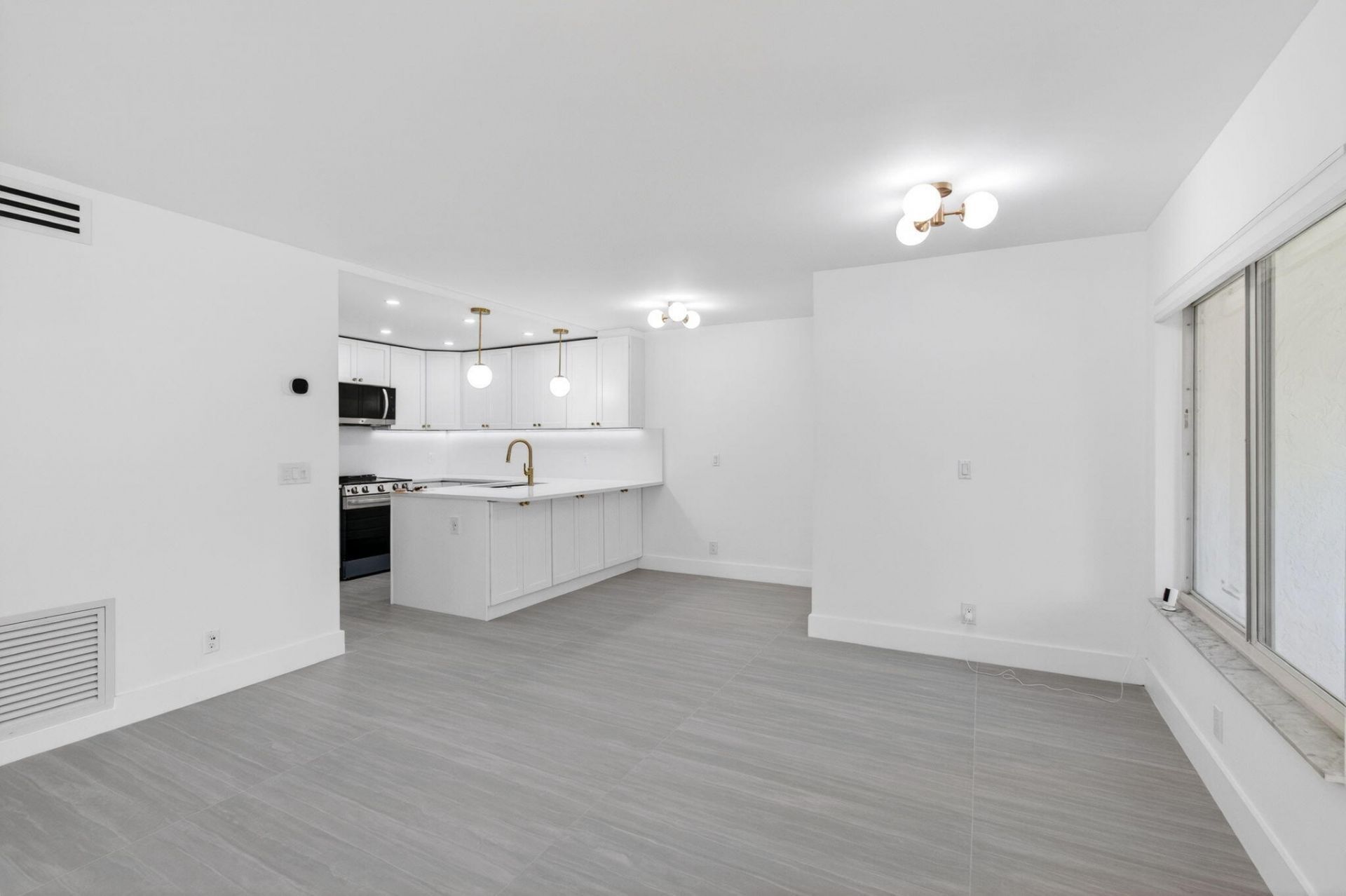 314 Pine Ridge Circle, Unit A1, Greenacres, FL 33463 Photo