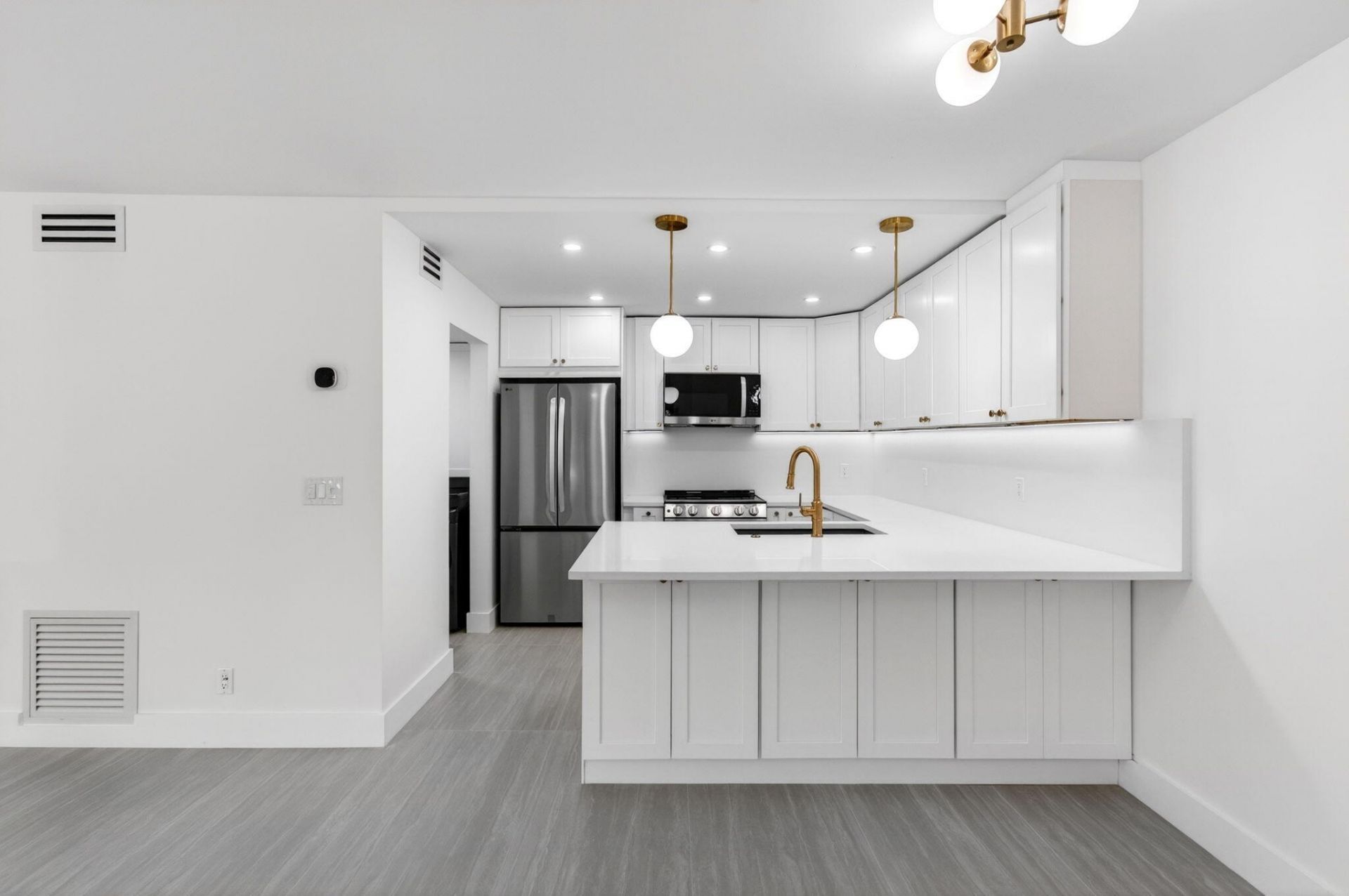 314 Pine Ridge Circle, Unit A1, Greenacres, FL 33463 Photo