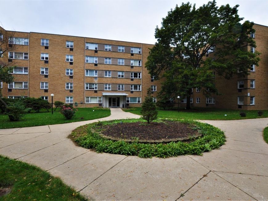 Main Photo