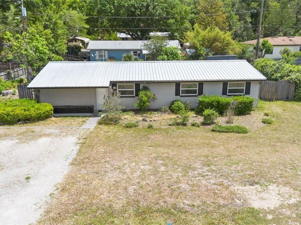 17351 NW 243RD STREET , HIGH SPRINGS, FL 32643
