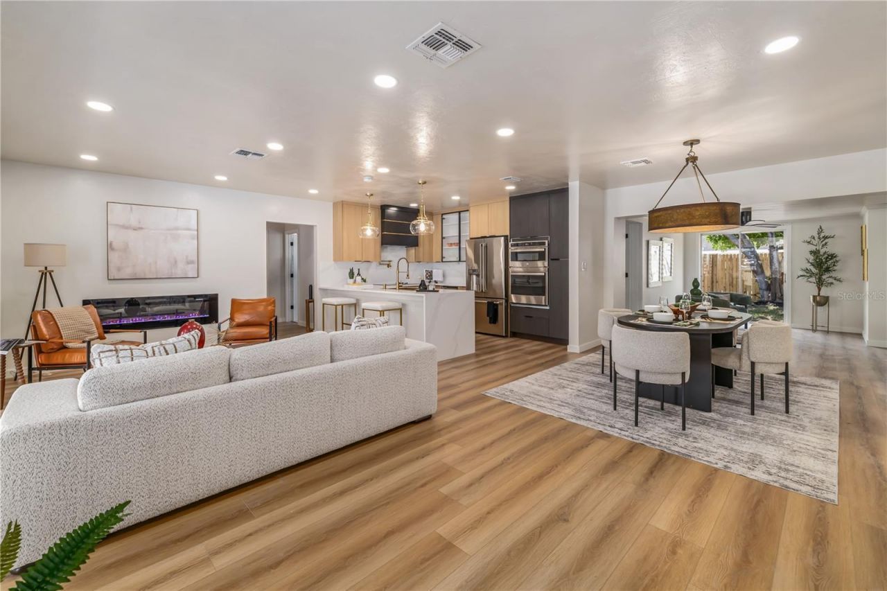 2436 Goldenrod Street, Sarasota, FL 34239 Photo