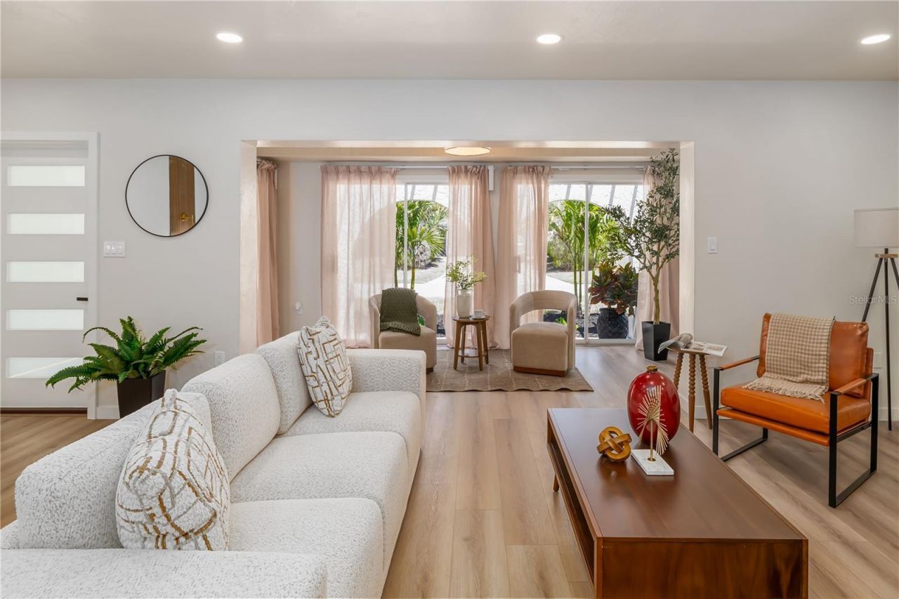 2436 Goldenrod Street, Sarasota, FL 34239 Photo