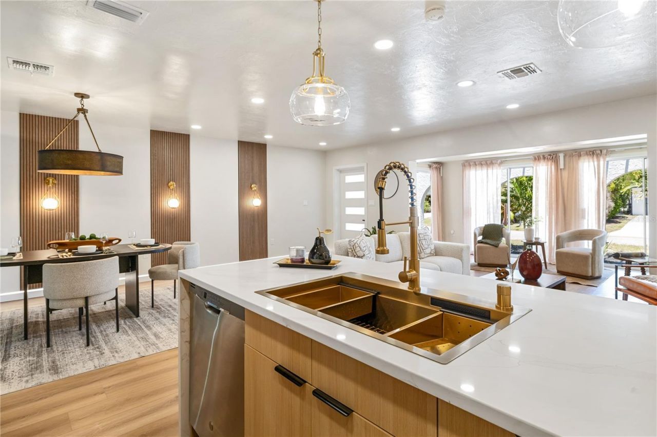 2436 Goldenrod Street, Sarasota, FL 34239 Photo