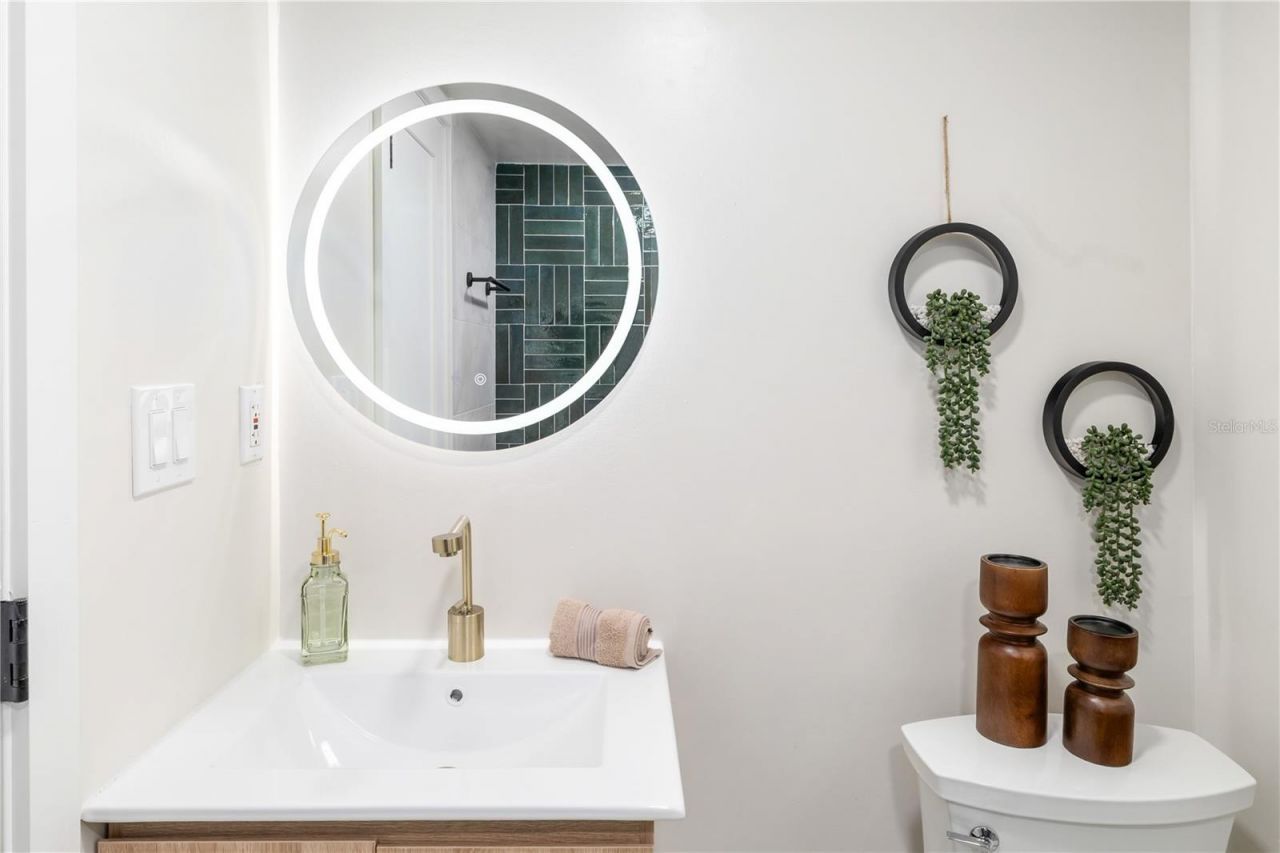 2436 Goldenrod Street, Sarasota, FL 34239 Photo
