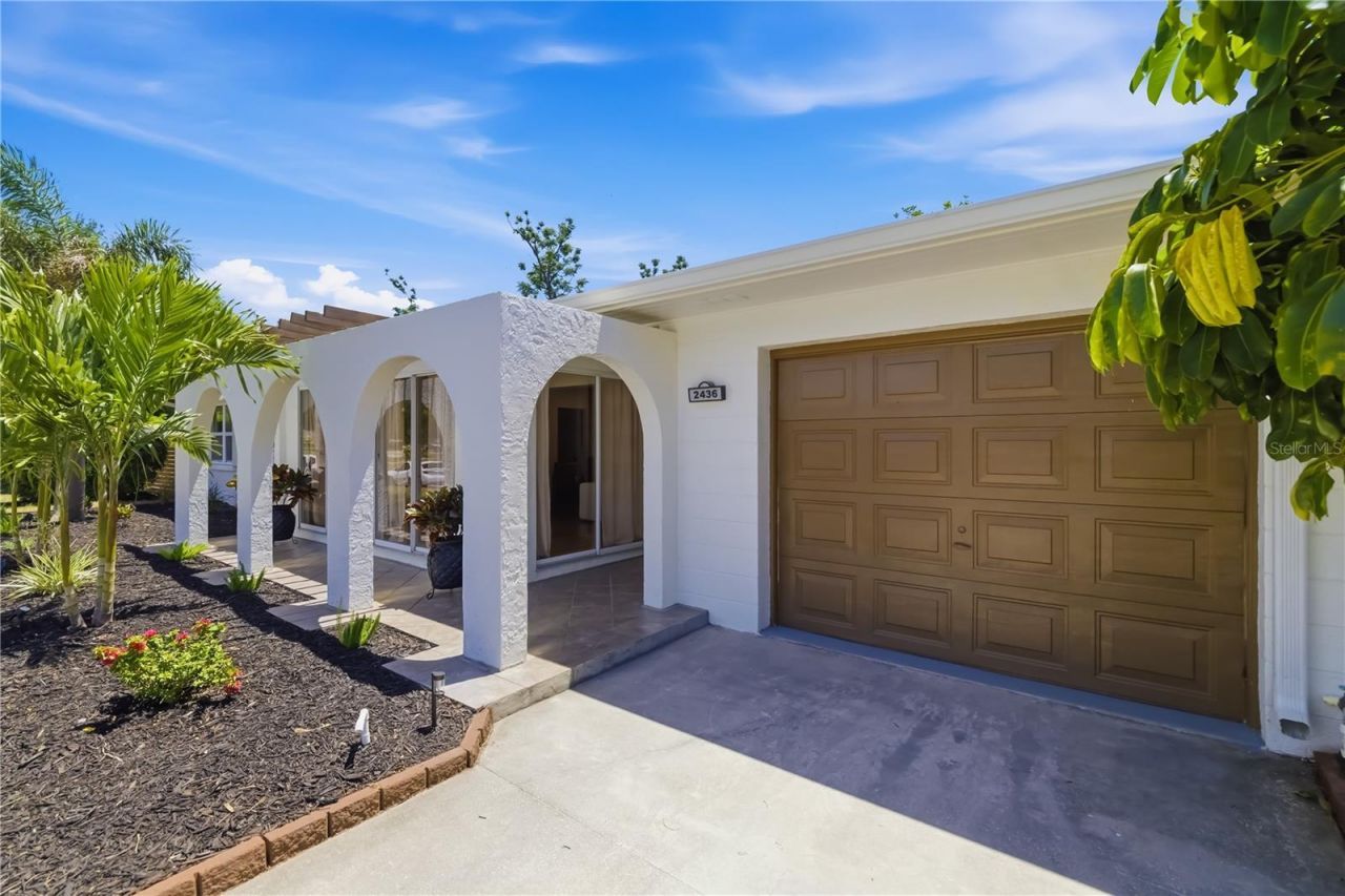 2436 Goldenrod Street, Sarasota, FL 34239 Photo