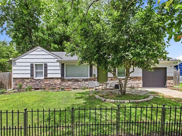 5908 E 101st Street, Kansas City, MO 64134