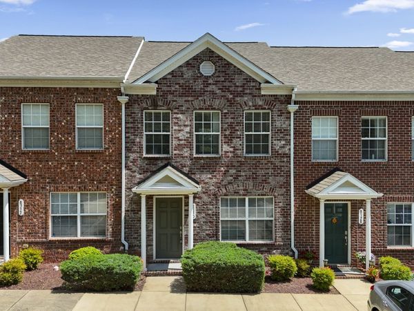 8330 Tecumseh Ln, Antioch, TN 37013