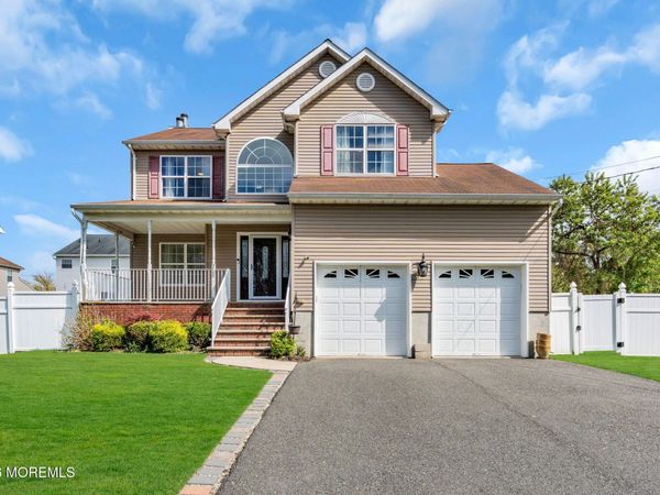 24 Naples Avenue, Cliffwood, NJ 07721