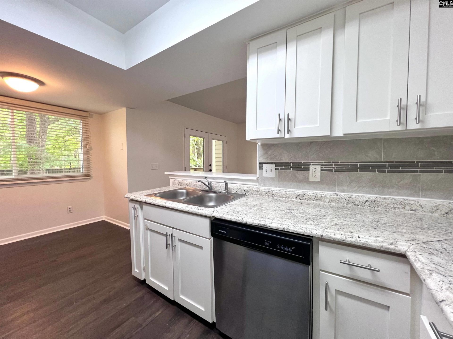 140 Forest Fern Road Photo 11