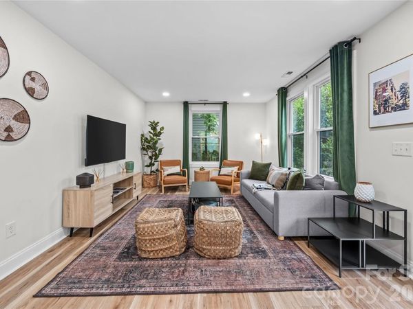 3021 Dogwood Avenue, Charlotte, NC 28206