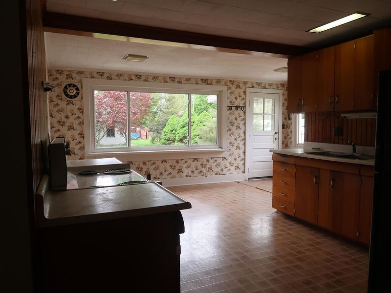 115 W Jackson Street , Fostoria, OH 44830 Photo 15