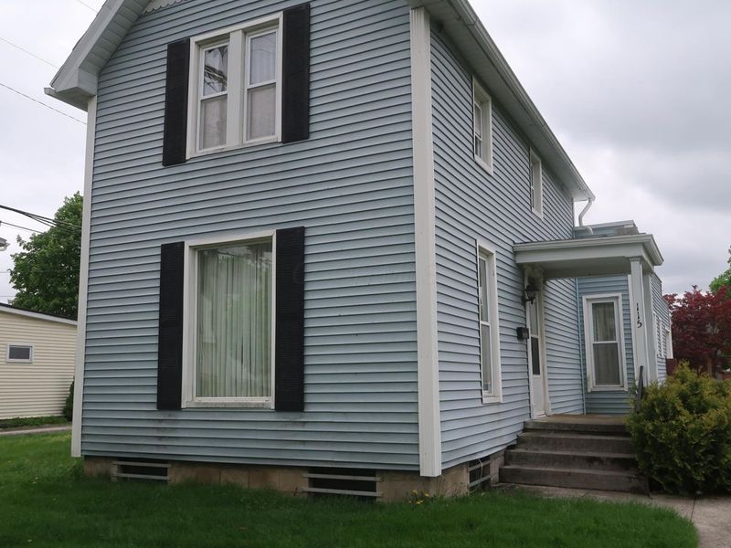 115 W Jackson Street , Fostoria, OH 44830 Photo 2