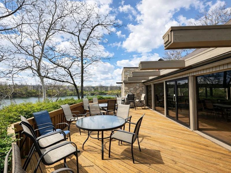 1370 Lake Shore Drive, Unit 148, Columbus, OH 43204 Photo 21