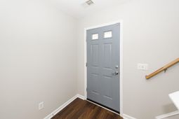 1218 Vistiana Drive photo 4