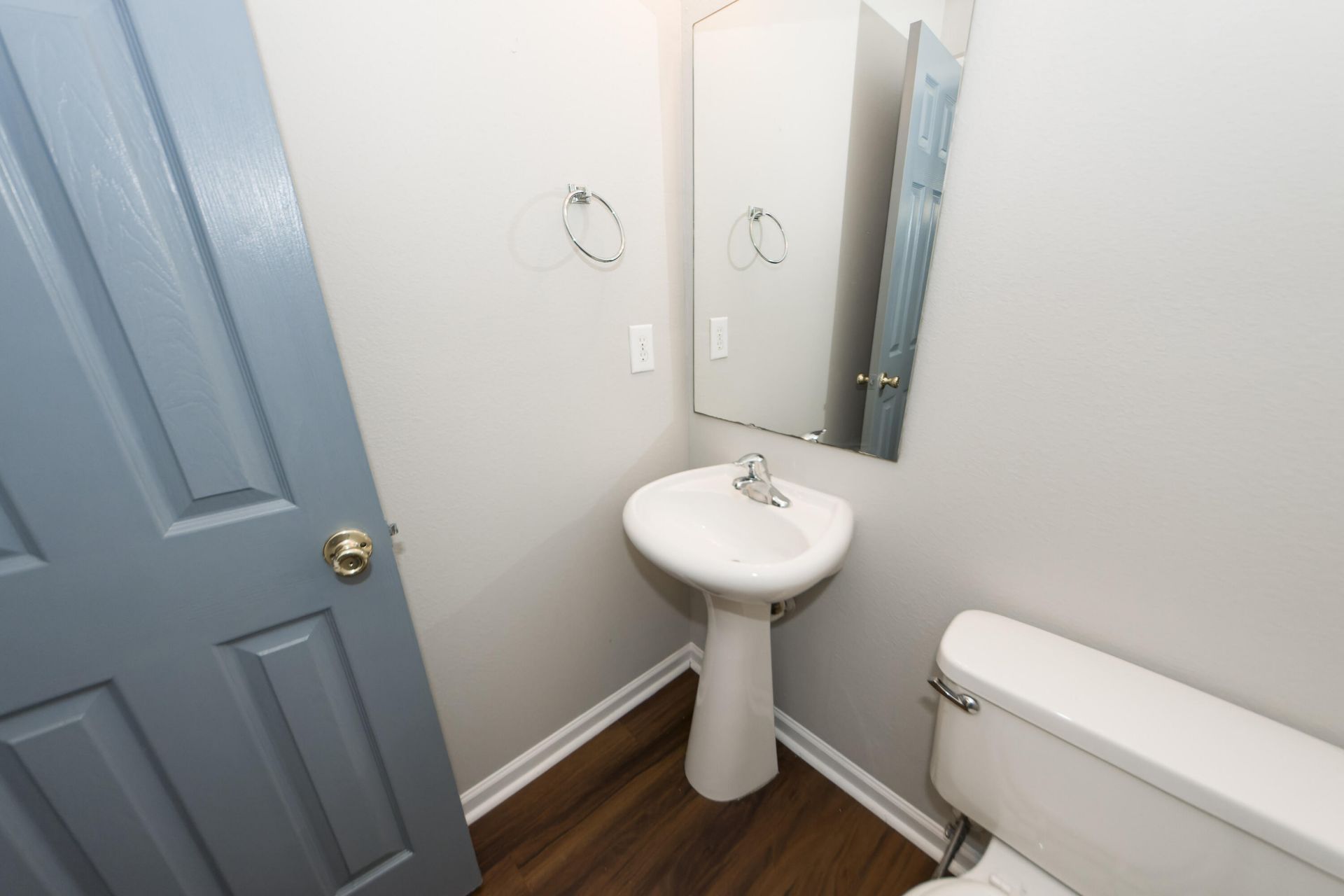 1218 Vistiana Drive Photo 4