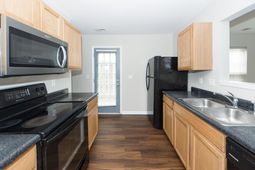 1218 Vistiana Drive photo 4