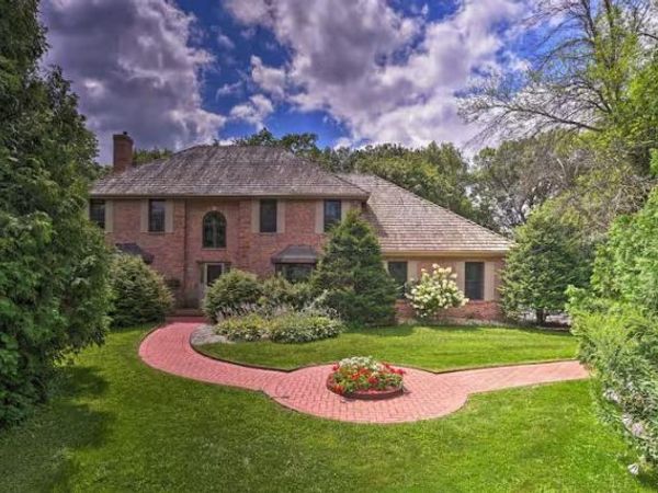 6993 Applewood Drive, Madison, WI 53719