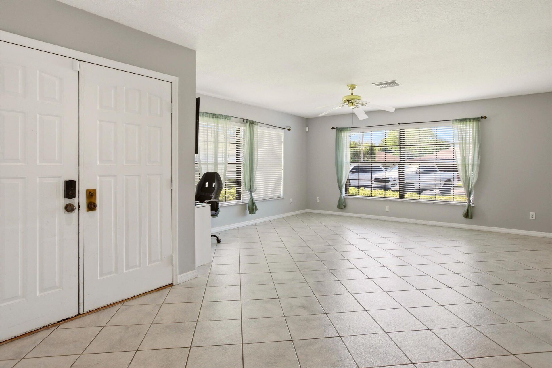 1607 Laurel Leaf Lane, Unit B, Fort Pierce, FL 34950 Photo