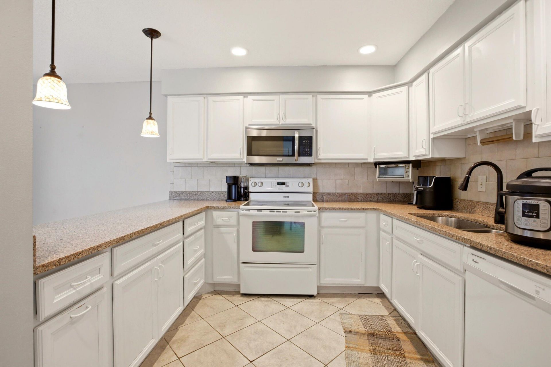 1607 Laurel Leaf Lane, Unit B, Fort Pierce, FL 34950 Photo