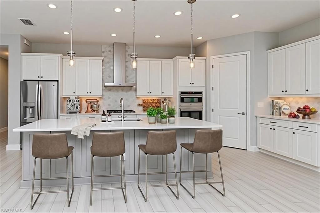 3995 Pegasus Way, Naples, FL 34120 Photo