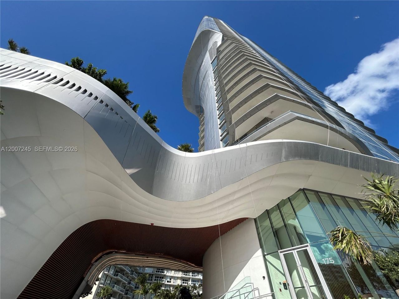 175 SE 25th Rd, Unit 1204, Miami, FL 33129 Photo