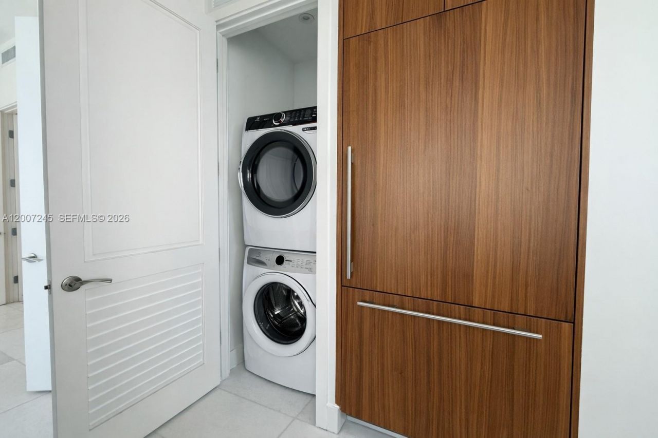 175 SE 25th Rd, Unit 1204, Miami, FL 33129 Photo