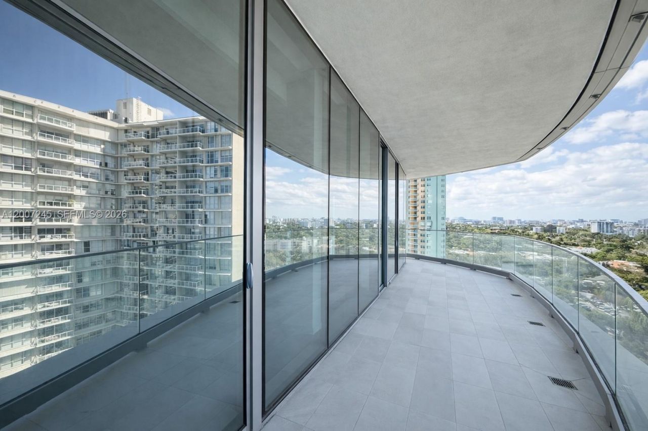 175 SE 25th Rd, Unit 1204, Miami, FL 33129 Photo