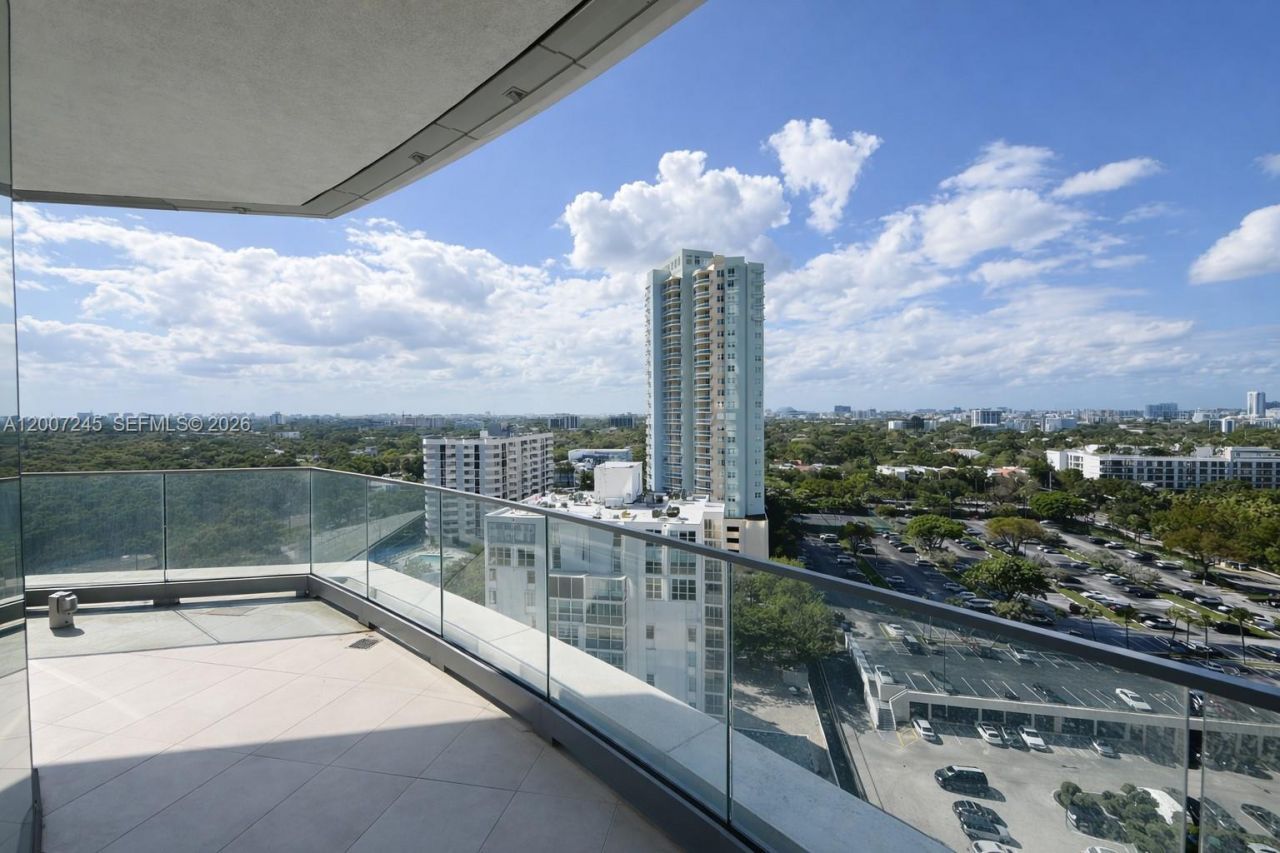 175 SE 25th Rd, Unit 1204, Miami, FL 33129 Photo