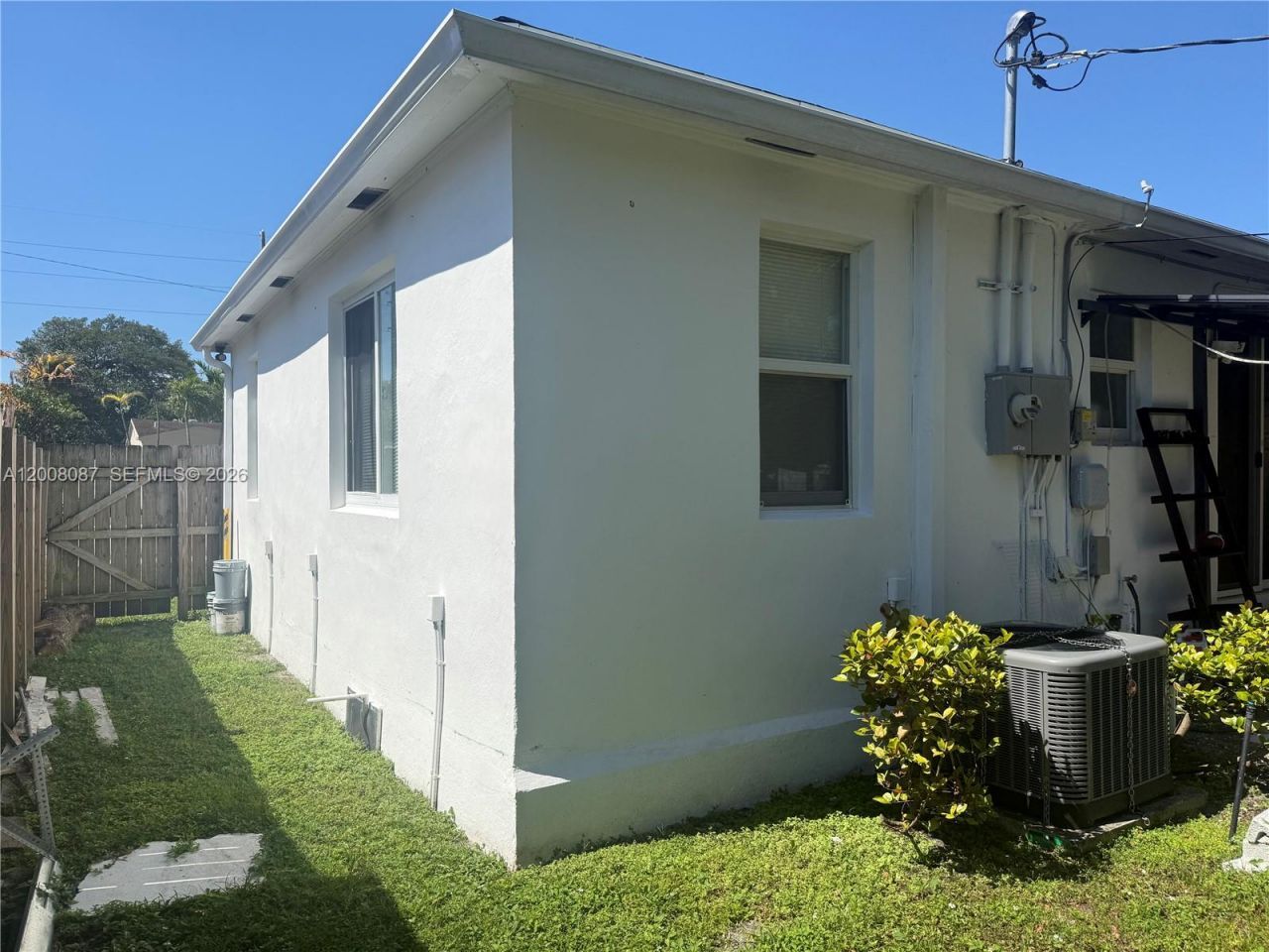 2323 Cleveland St , Hollywood, FL 33020 Photo