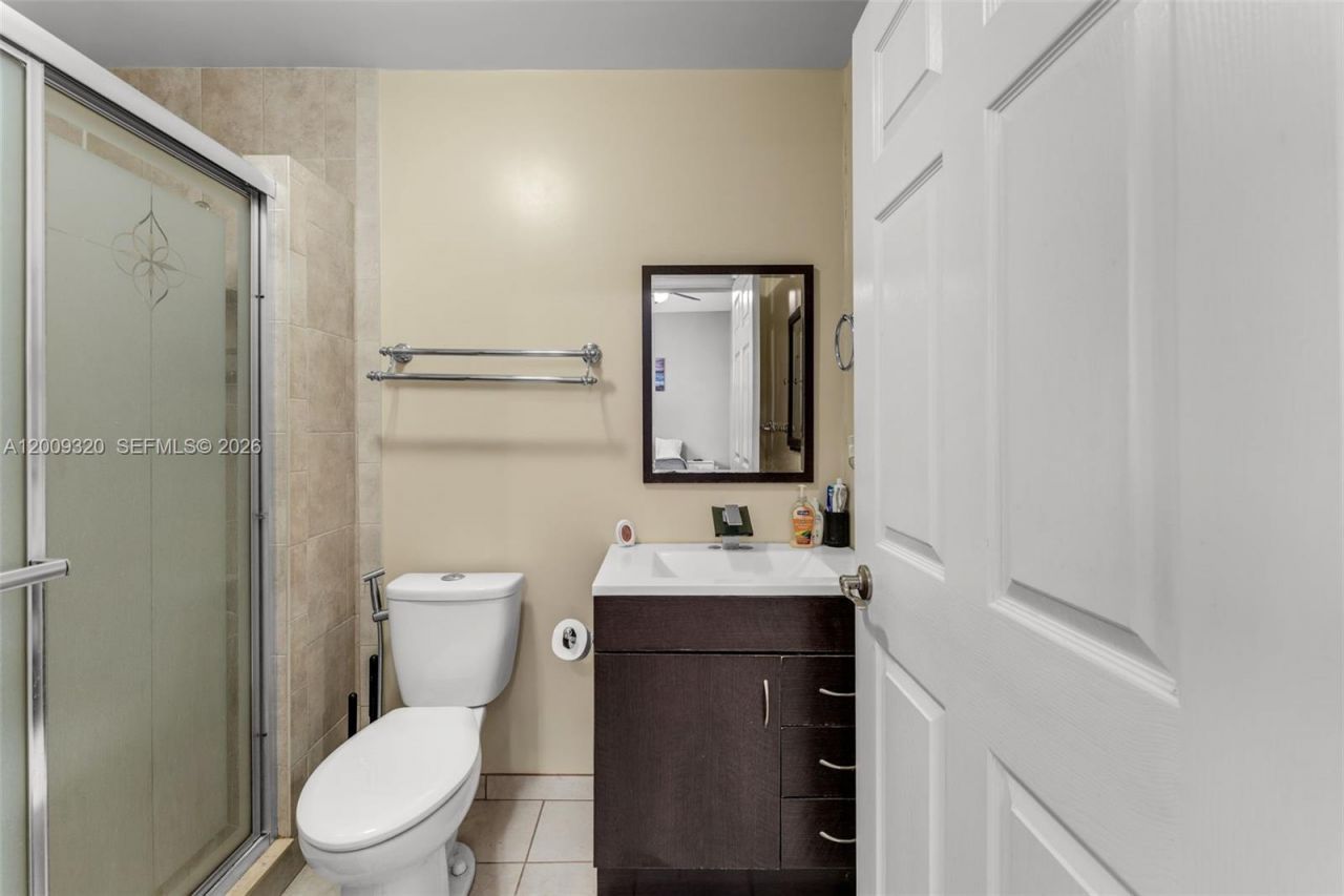 216 NE 36th Ter, Homestead, FL 33033 Photo