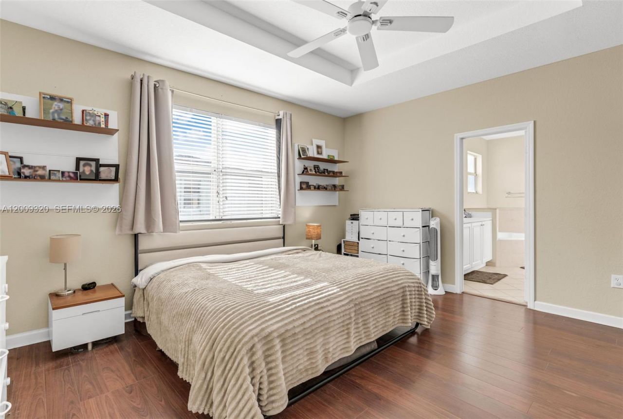 216 NE 36th Ter, Homestead, FL 33033 Photo