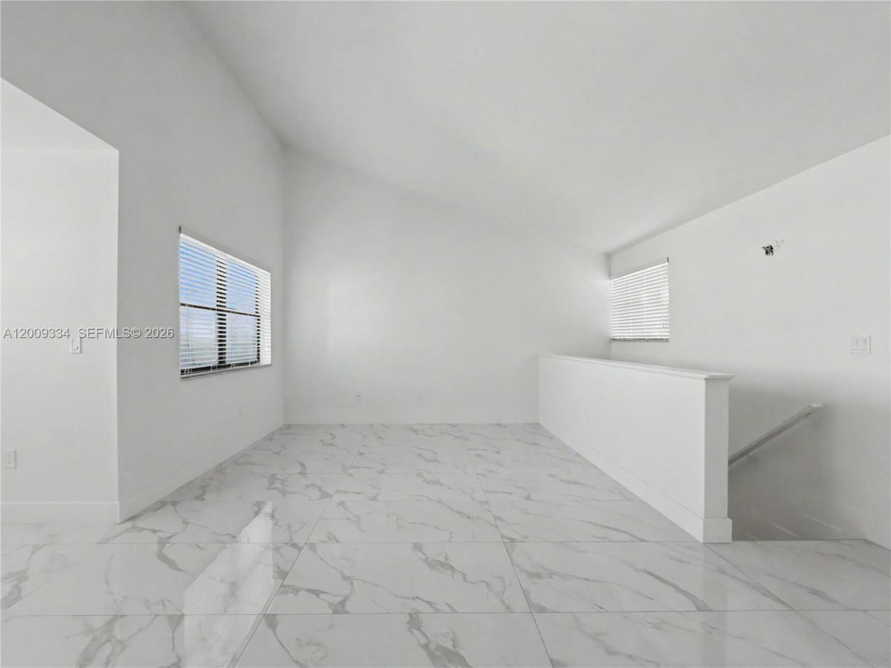 10010 NW 9th St Cir, Unit 203, Miami, FL 33172 Photo