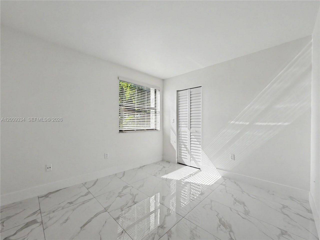 10010 NW 9th St Cir, Unit 203, Miami, FL 33172 Photo