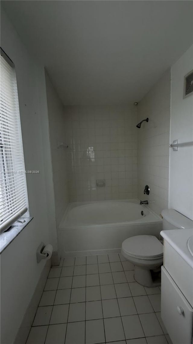 4435 SW 160th Ave, Unit 214, Miramar, FL 33027 Photo