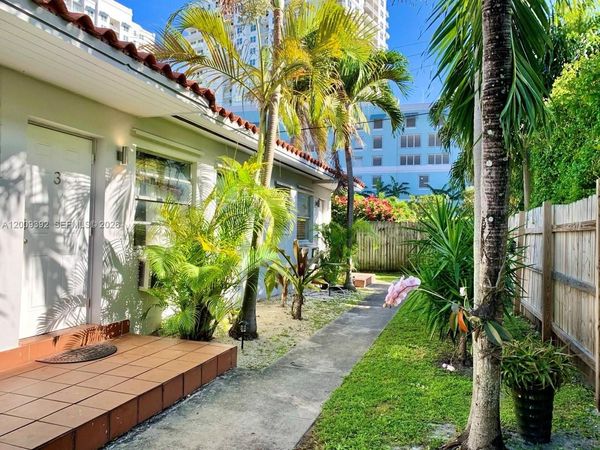 1130 NE 81st St , Unit 3, Miami, FL 33138