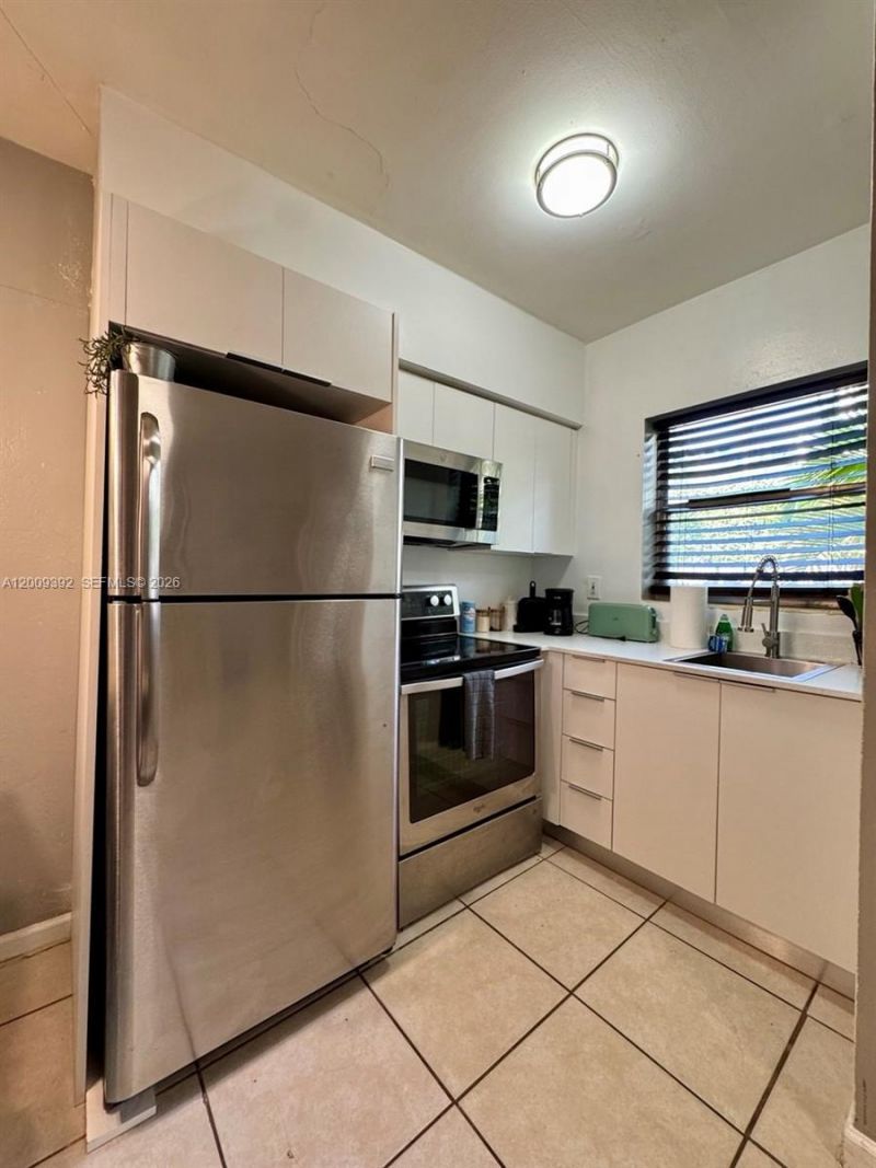 1130 NE 81st St , Unit 3, Miami, FL 33138 Photo