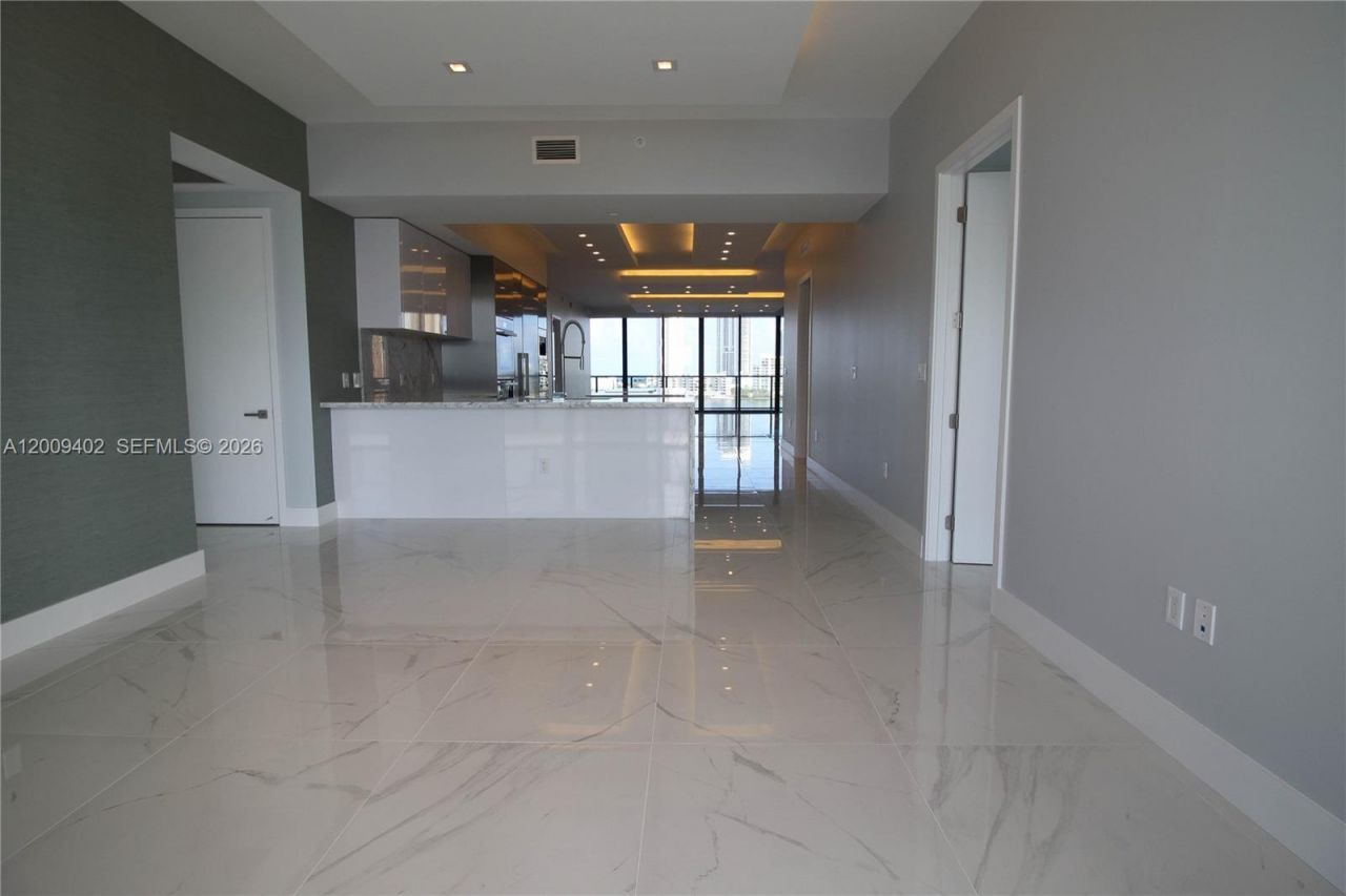 5000 Island Estates Dr , Unit 606, Aventura, FL 33160 Photo