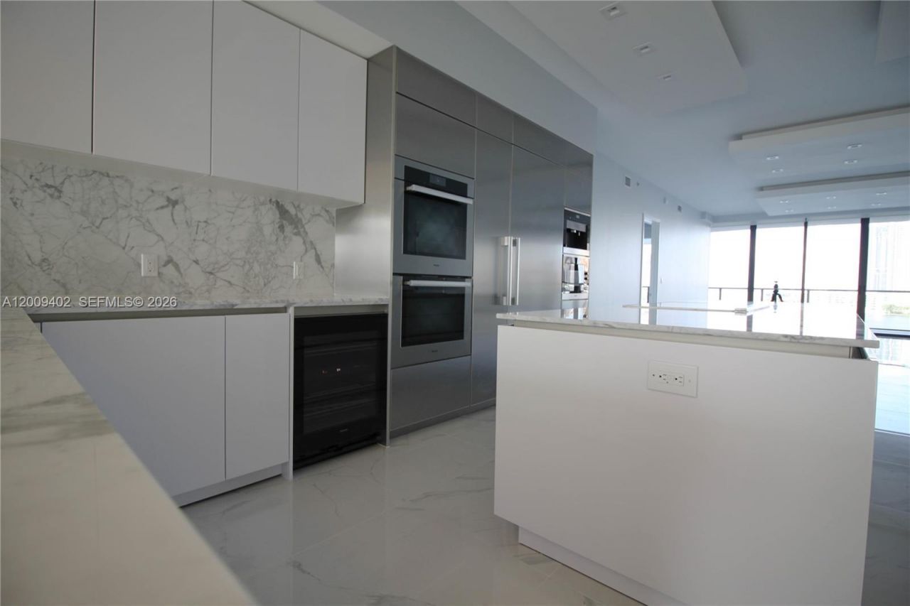 5000 Island Estates Dr , Unit 606, Aventura, FL 33160 Photo