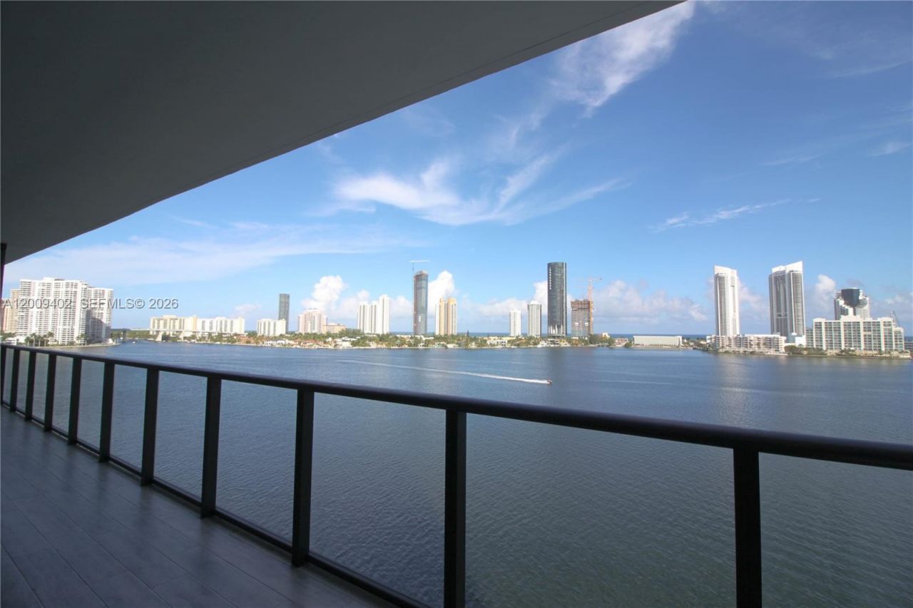 5000 Island Estates Dr , Unit 606, Aventura, FL 33160 Photo