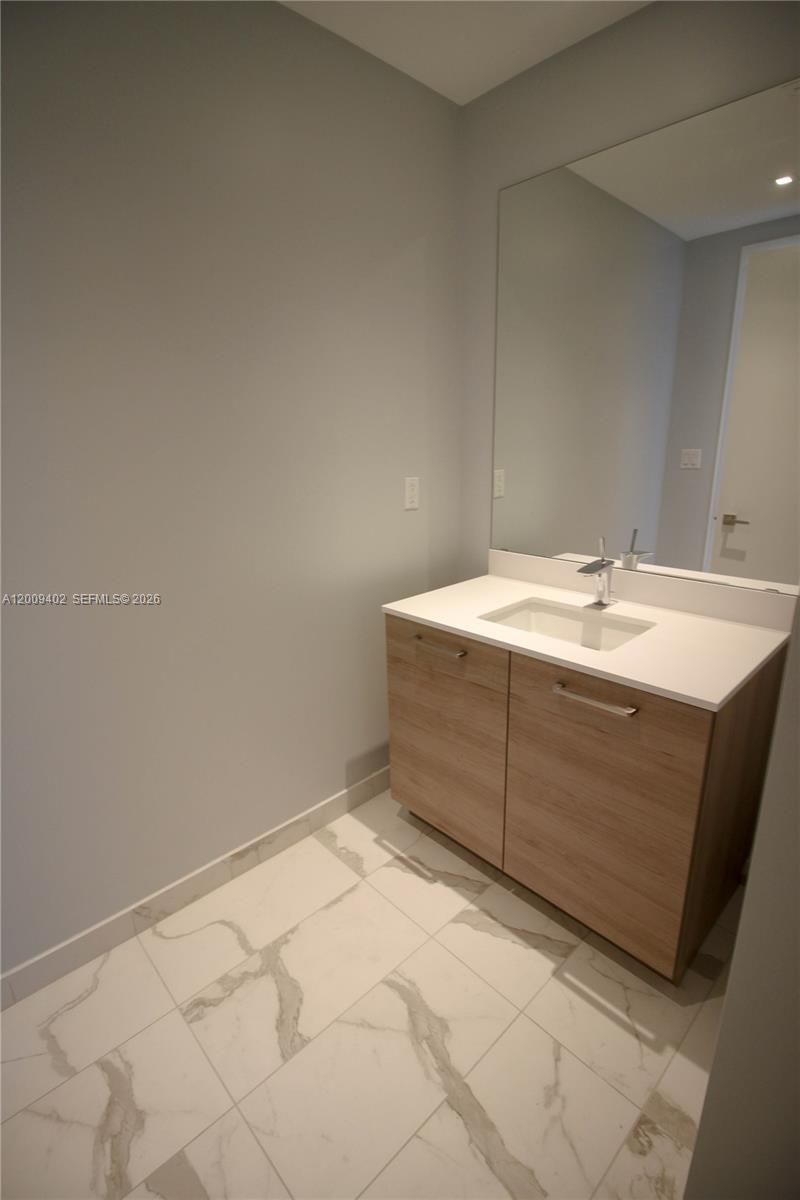 5000 Island Estates Dr , Unit 606, Aventura, FL 33160 Photo