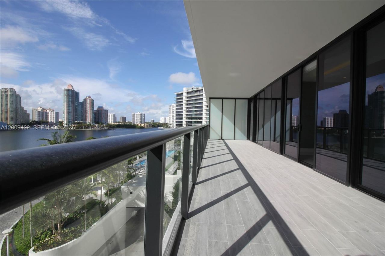 5000 Island Estates Dr , Unit 606, Aventura, FL 33160 Photo