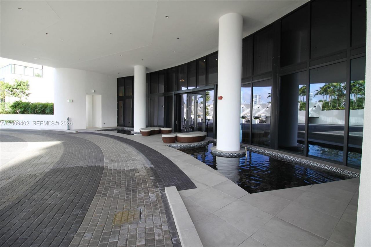 5000 Island Estates Dr , Unit 606, Aventura, FL 33160 Photo