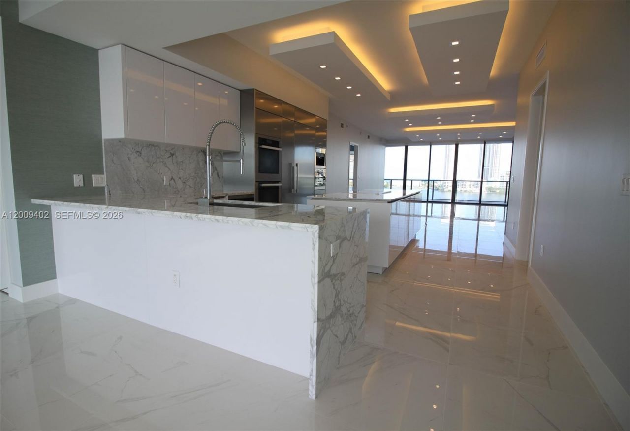 5000 Island Estates Dr , Unit 606, Aventura, FL 33160 Photo