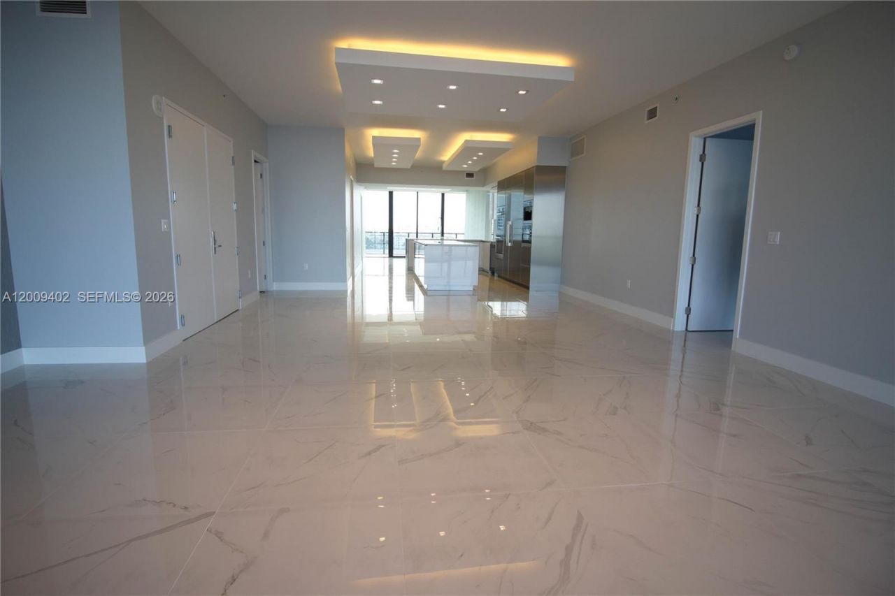 5000 Island Estates Dr , Unit 606, Aventura, FL 33160 Photo