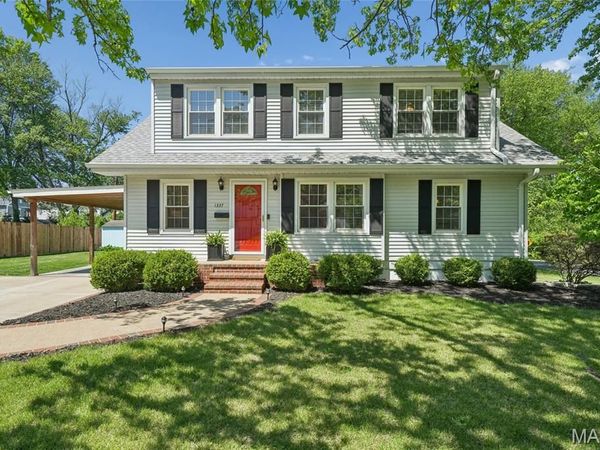 1337 Warson Place, Rock Hill, MO 63119