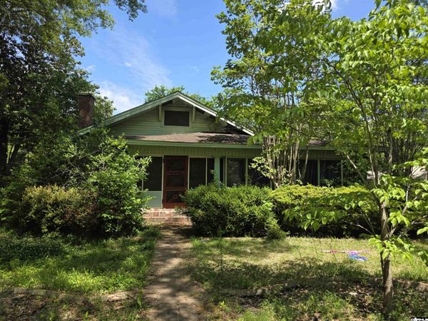 926 E Park Avenue, West Helena, AR 72390